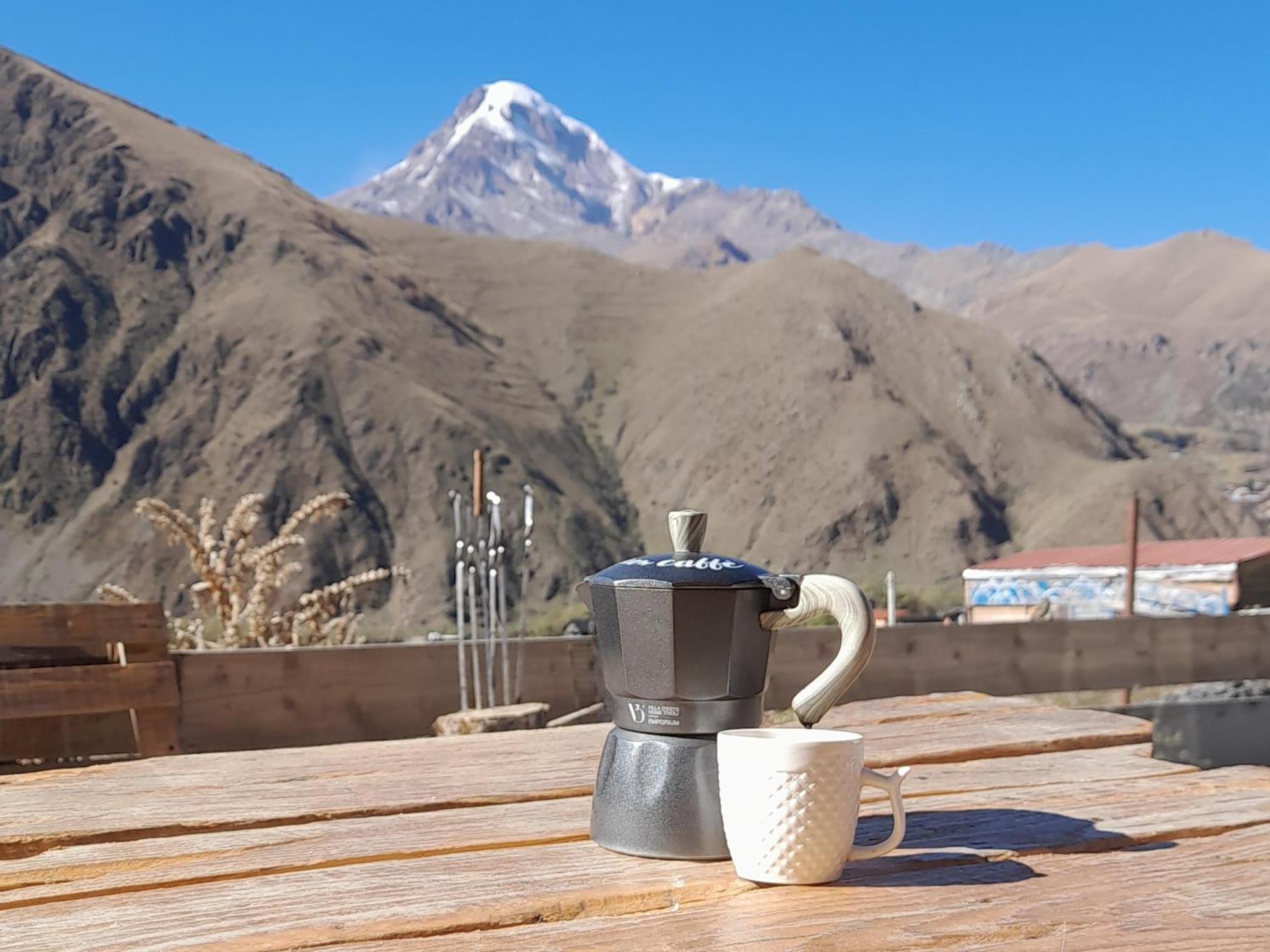 Mountain Flower Cottage Kazbegi Exterior photo